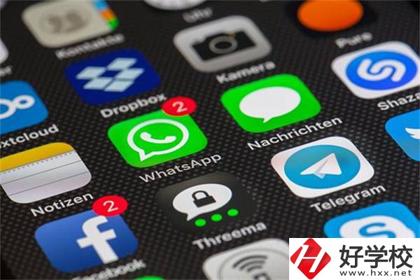 湖南職校學(xué)什么專業(yè)更好就業(yè)？職校生真的容易就業(yè)嗎？