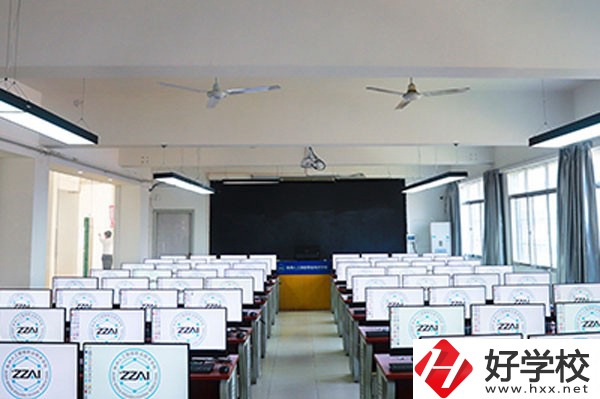 株洲人工智能職業(yè)技術(shù)學校的工業(yè)機器人專業(yè)怎么樣呢？