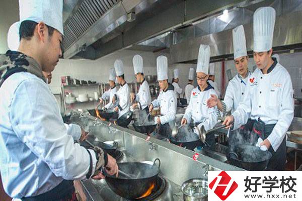 株洲比較好的廚師培訓學校有哪些？烹飪專業(yè)好就業(yè)嗎？