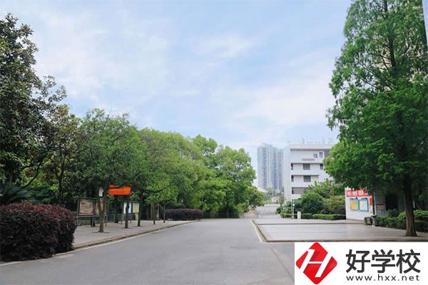 邵陽工業(yè)學(xué)校怎么樣？就業(yè)前景如何？