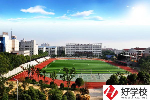 湖南岳陽縣職業(yè)中等專業(yè)學校值得初中畢業(yè)生報考嗎？