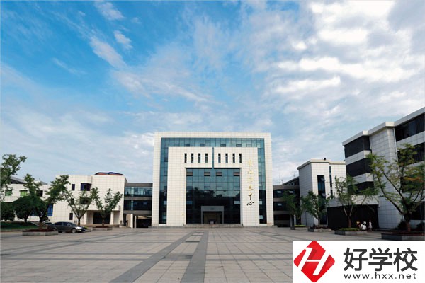 湖南有哪些公辦技校？