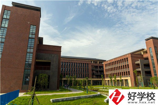 常德汽車(chē)機(jī)電學(xué)校就業(yè)好不好？師資力量怎么樣？