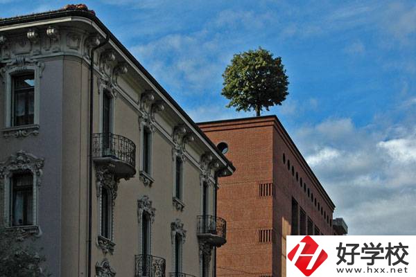 懷化有五年一貫制大專嗎？有哪些招生專業(yè)？