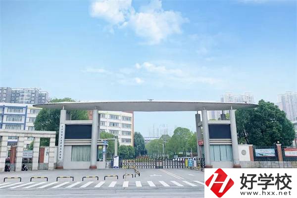 長(zhǎng)沙衛(wèi)校推薦，中職學(xué)校學(xué)醫(yī)衛(wèi)專(zhuān)業(yè)有用嗎？