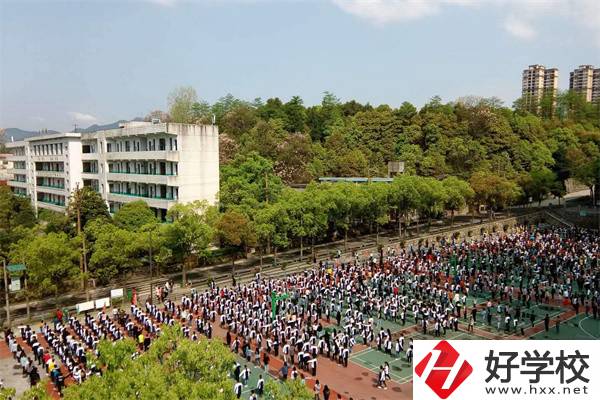 懷化技校有什么辦學(xué)優(yōu)勢？就讀技校要不要學(xué)費？