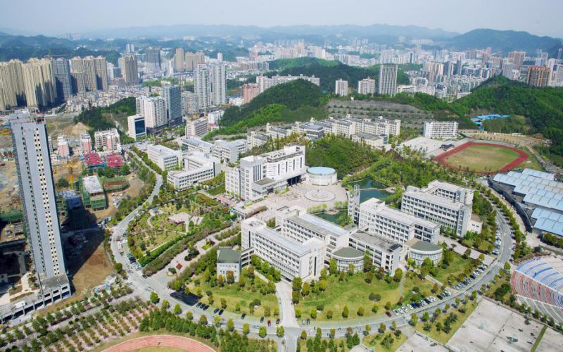 2024年四川省屏山縣職業(yè)技術學校有哪些專業(yè)